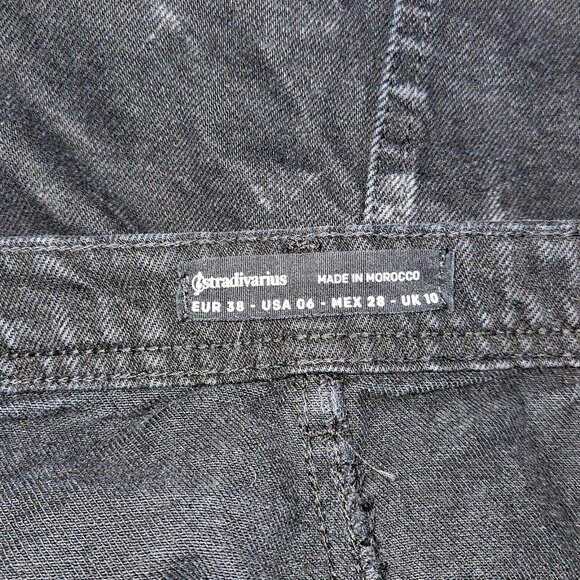 Stradivarius Black Denim Short Skirt Mini Jean USA Sz 6 Buttons Down Front READ - Picture 4 of 9